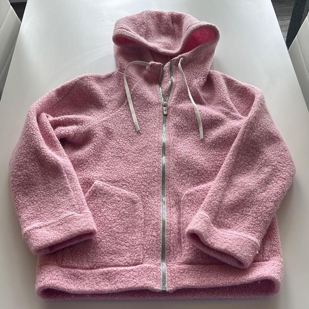 Lululemon pink So Sherpa hooded jacket